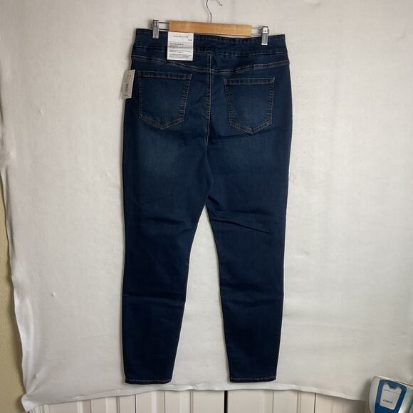 Westbound Womens The High Rise Skinny Jeans Dark Wash 16 Regular NWT - Picture 6 of 16